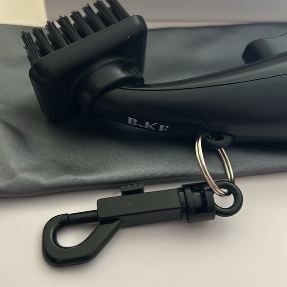Golf Club Cleaner Brush Buit-in Anti-Leak Bottle & Case / BRAND NEW - Picture 4 of 12